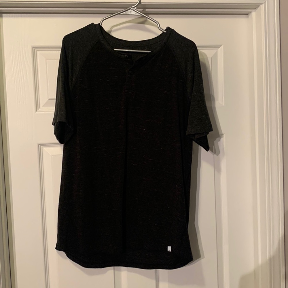 American Eagle active flex shirt size large